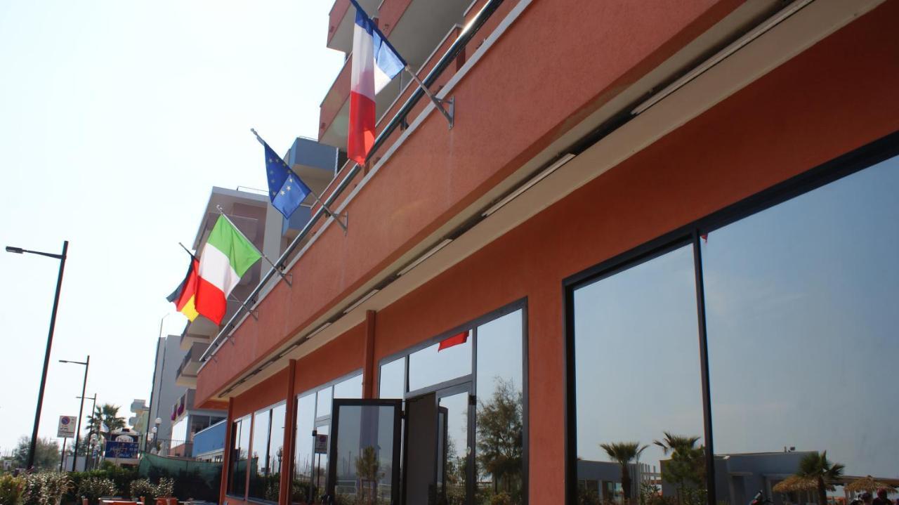 Hotel Palazzo Caveja Rimini Eksteriør bilde