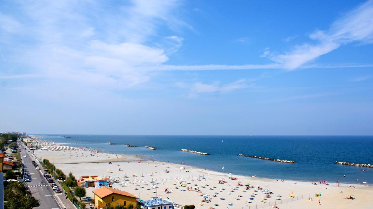 Hotel Palazzo Caveja Rimini Eksteriør bilde