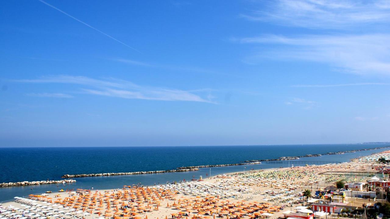Hotel Palazzo Caveja Rimini Eksteriør bilde